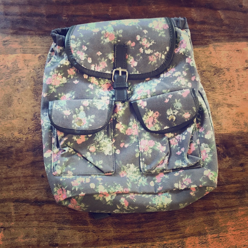 FLORAL PRINT MINI BACKPACK with FRONT POCKETS
